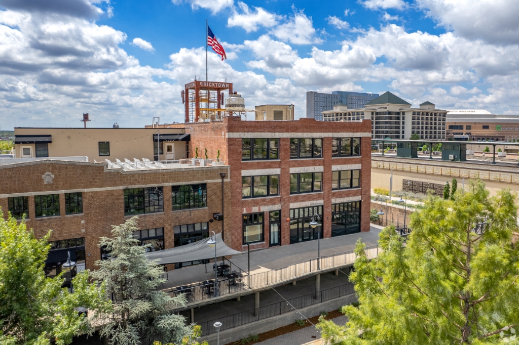 2 & 12 E California