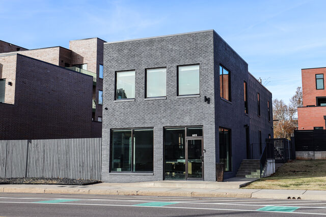 605 NW 4th St