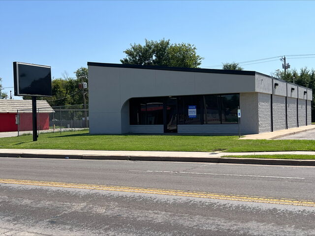 Freestanding Retail