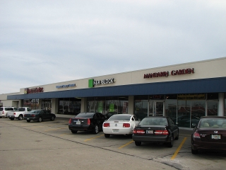 Lockheed Shopping Center (West)